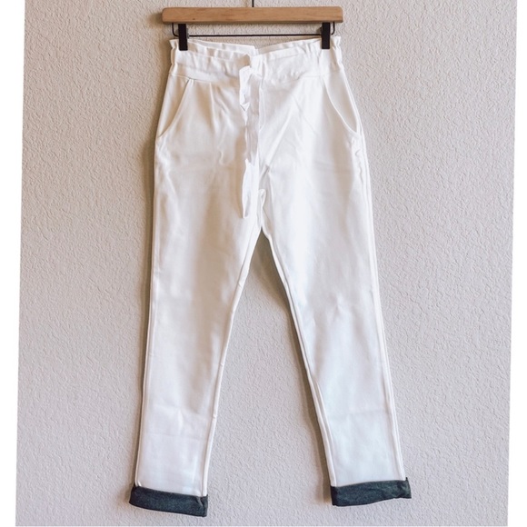 Sport Luxe Cropped Contrasting Ecru Grey Color Block Knit Jogger NWT - Picture 7 of 9